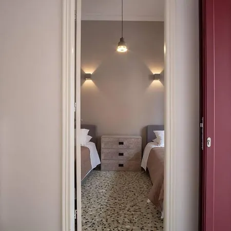 Veneris 2-bedroom In Chania Lägenhet *